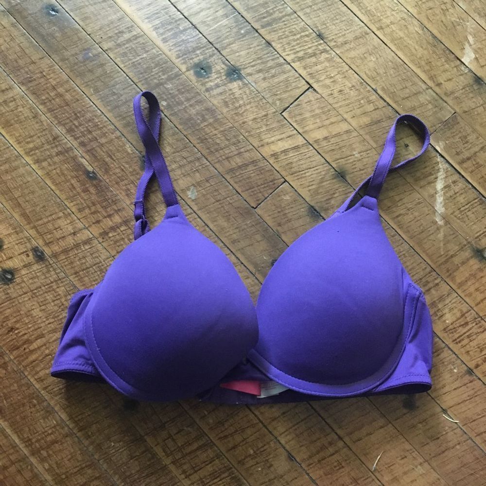 Victoria’s Secret 36b Purple Jersey Push-Up Bra